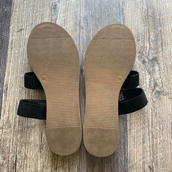 Steve Madden sandals - Picture 3 of 4